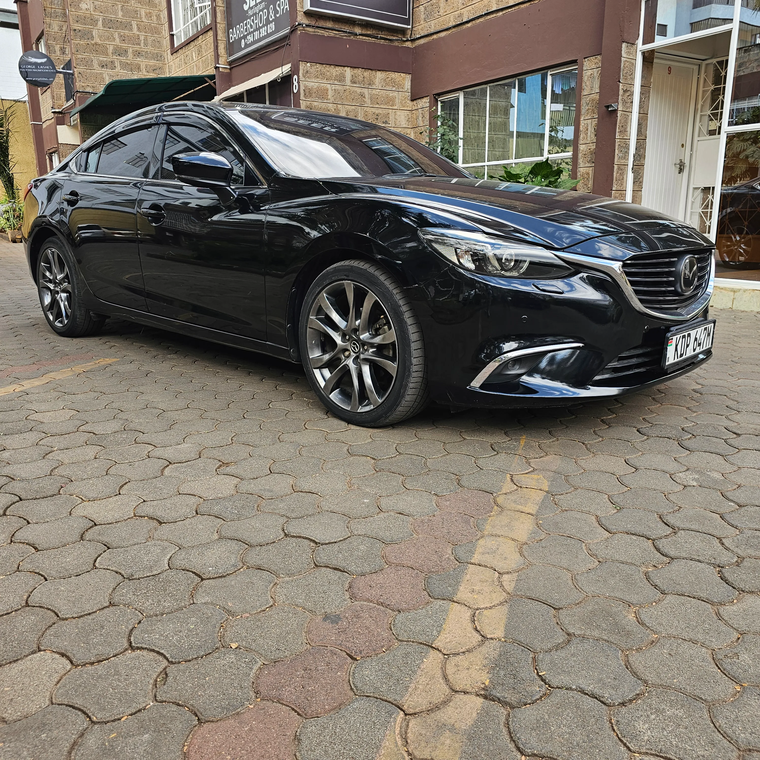 Mazda Atenza · photo