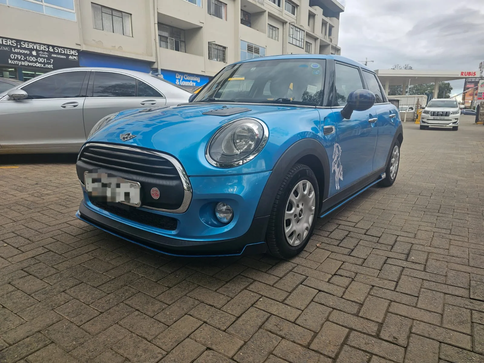 Mini Cooper · photo