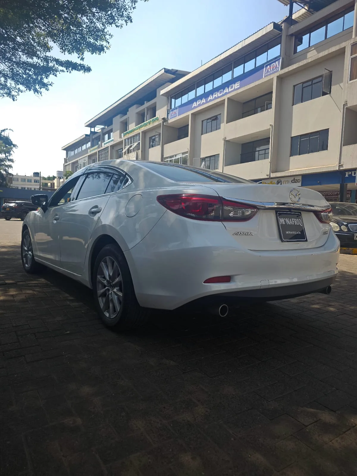 Mazda Atenza · photo