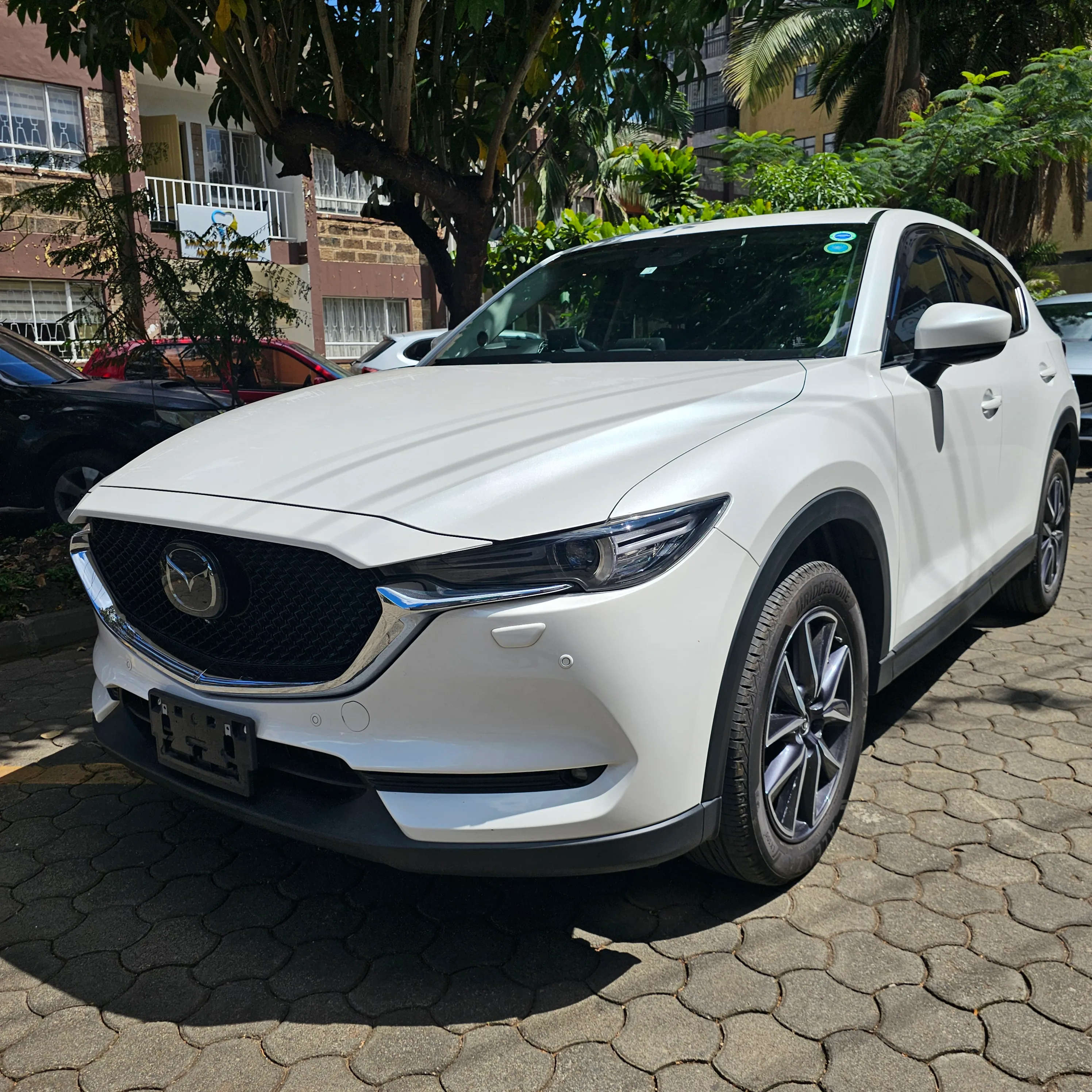 Mazda CX-5 · photo